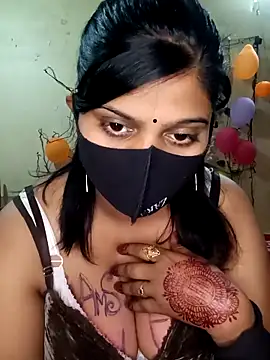 reena502 online show from 12/04/25, 12:31