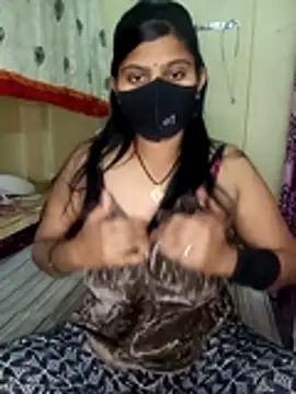 Snapshot of reena502 chatting on 02/17/26, 03:47 reena502 online show from 02/17/26, 03:47