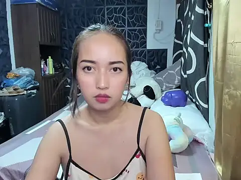 Soft Angel8 online show from 10/25/25, 05:51