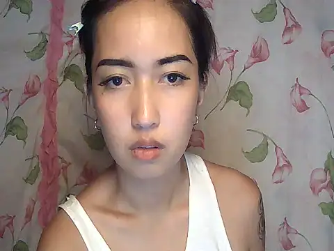 Snapshot of Soft_Angel8 chatting on 06/29/26, 04:52 Soft Angel8 online show from 06/29/26, 04:52
