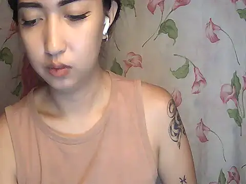 Snapshot of Soft_Angel8 chatting on 07/06/26, 03:03 Soft Angel8 online show from 07/06/26, 03:03