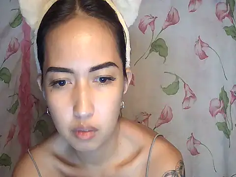 Snapshot of Soft_Angel8 chatting on 07/10/26, 05:37 Soft Angel8 online show from 07/10/26, 05:37