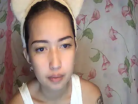 Snapshot of Soft_Angel8 chatting on 07/19/26, 04:49 Soft Angel8 online show from 07/19/26, 04:49