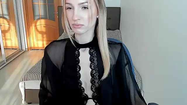 AndrianaBelle online show from 09/18/25, 03:14