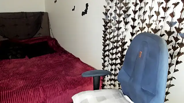 AndrianaBelle online show from 11/05/25, 06:19