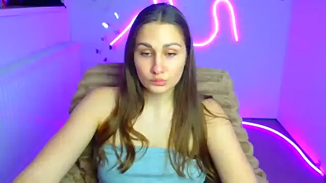 Stefanie Sweet online show from 04/09/26, 11:48