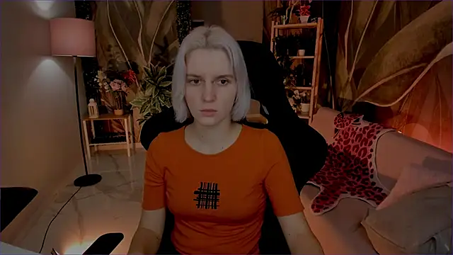 BethanyCloud online show from 11/28/25, 05:43