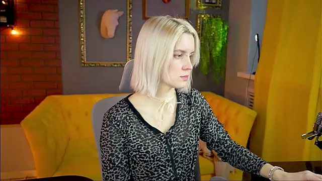 BethanyCloud online show from 02/17/26, 05:26