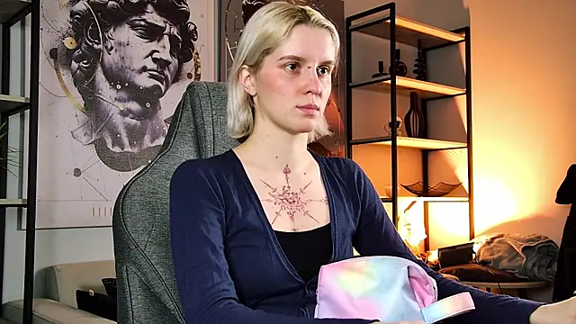 BethanyCloud online show from 04/22/26, 08:17