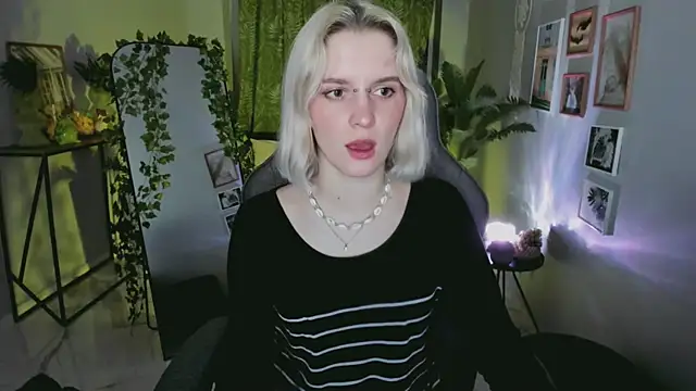 Snapshot of BethanyCloud chatting on 05/12/26, 05:15 BethanyCloud online show from 05/12/26, 05:15