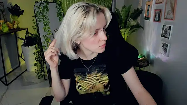 Snapshot of BethanyCloud chatting on 05/22/26, 05:25 BethanyCloud online show from 05/22/26, 05:25