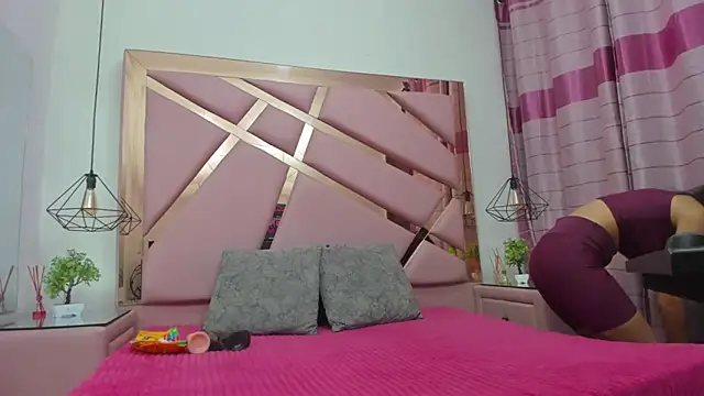 MiaCours online show from 01/05/26, 07:06