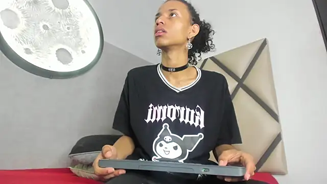 venus-03 online show from 04/22/26, 03:31