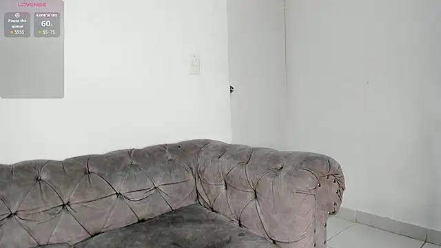 OwenStonne  online show from 09/23/25, 04:04