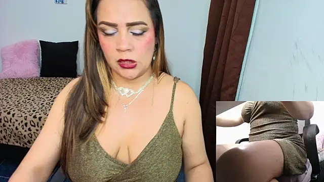 Paulina-Becerraa online show from 07/18/26, 05:00