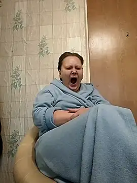 Tupo070481 online show from 10/27/25, 02:32