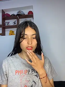 hotwife26 online show from 04/07/26, 09:04