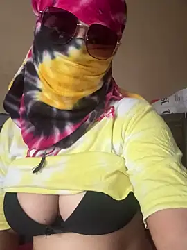 crazy111girl online show from 02/07/26, 07:34