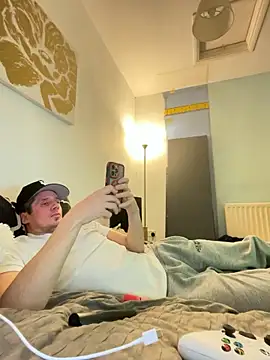 shyandchilling online show from 02/23/26, 08:17