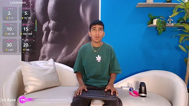 Snapshot of ender_h0t chatting on 09/11/25, 05:13 ender h0t online show from 09/11/25, 05:13