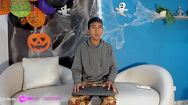 Snapshot of ender_h0t chatting on 10/22/25, 01:55 ender h0t online show from 10/22/25, 01:55