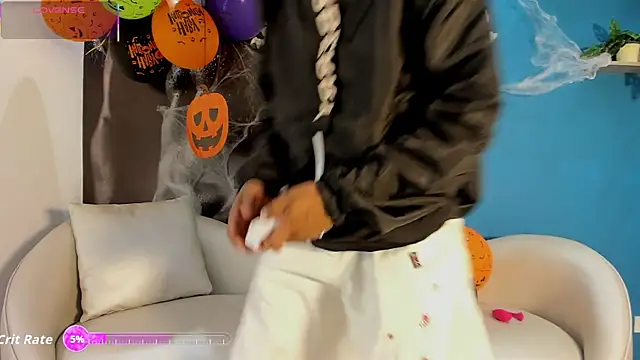 Snapshot of ender_h0t chatting on 11/01/25, 01:57 ender h0t online show from 11/01/25, 01:57