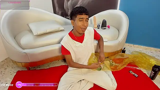 Snapshot of ender_h0t chatting on 12/04/25, 10:40 ender h0t online show from 12/04/25, 10:40