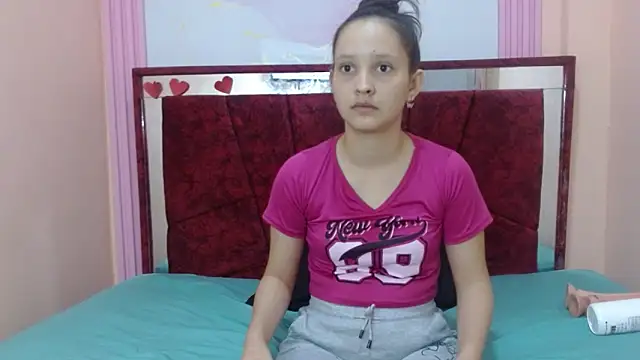 Snapshot of aiiram_hard_sex chatting on 06/09/26, 01:17 aiiram hard sex online show from 06/09/26, 01:17