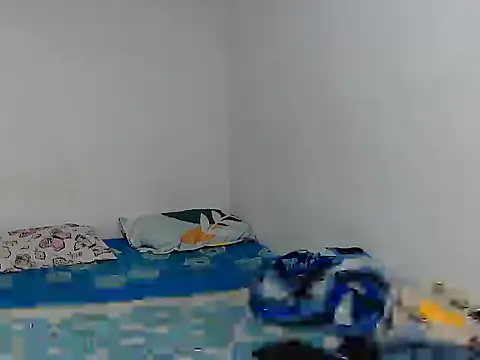 Snapshot of kate_bliss chatting on 10/02/25, 08:16 kate bliss online show from 10/02/25, 08:16