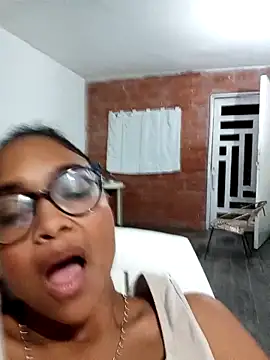 BiiancaEstradaa online show from 03/27/26, 01:55