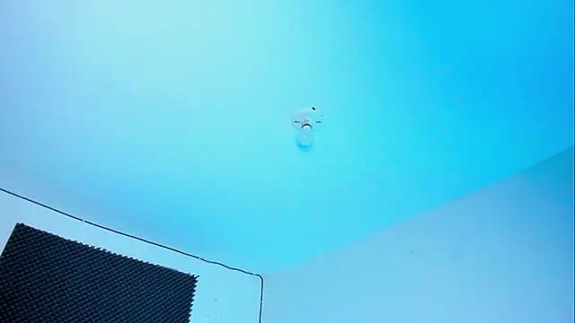 Ellope  online show from 10/16/25, 02:12