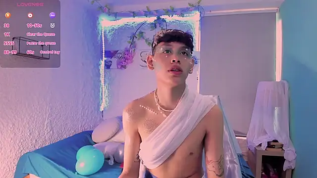 zeus blaze online show from 10/31/25, 09:27