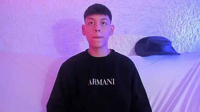 zeus blaze online show from 11/07/25, 08:09