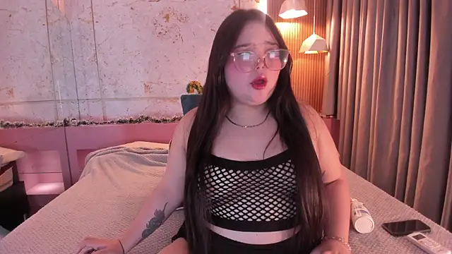 Lushi Love online show from 12/23/25, 01:47