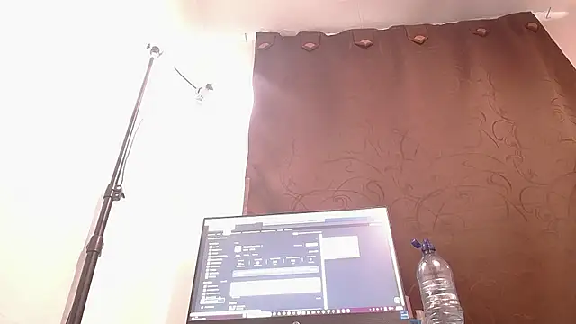 Snapshot of Skarleth_Diaz chatting on 11/29/25, 03:53 Skarleth Diaz online show from 11/29/25, 03:53