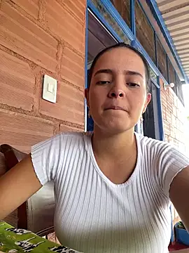 Mia jhoonson online show from 04/23/26, 06:32