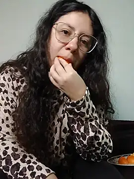 Snapshot of marmary84 chatting on 06/27/26, 02:23 marmary84 online show from 06/27/26, 02:23