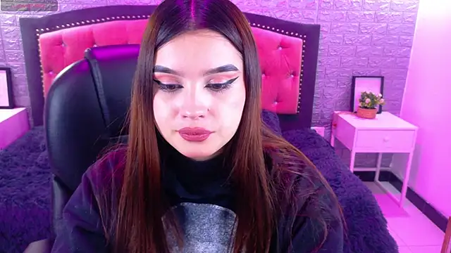 Natalie loffreda online show from 10/28/25, 02:59