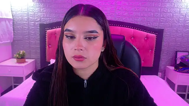 Natalie loffreda online show from 01/06/26, 02:59