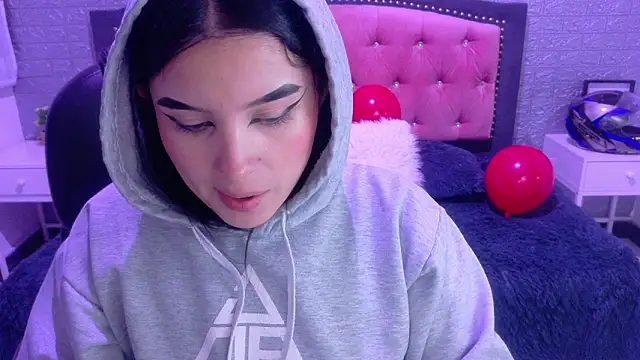 Natalie loffreda online show from 02/17/26, 03:14