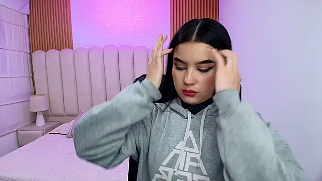 Natalie loffreda online show from 03/21/26, 12:32