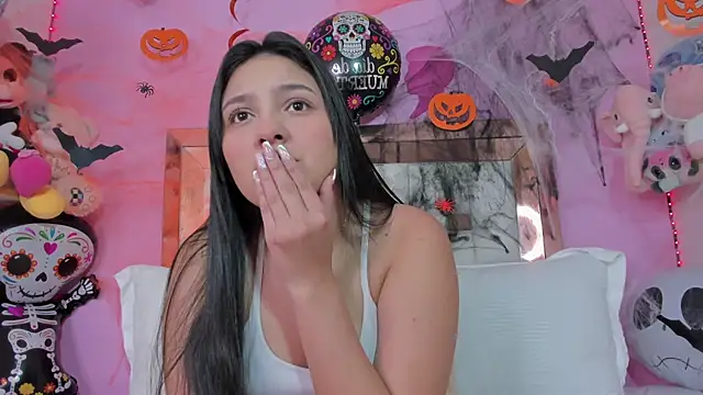 Snapshot of Emmy_Rivas chatting on 10/27/25, 09:08 Emmy Rivas online show from 10/27/25, 09:08