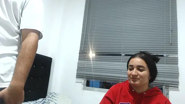 Ana ThiagoxX online show from 03/22/26, 03:32