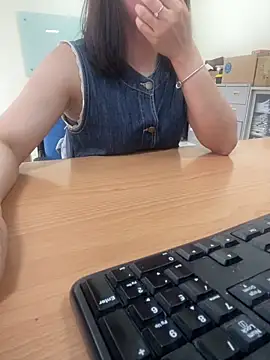 -NhaKy22 online show from 04/20/26, 01:08