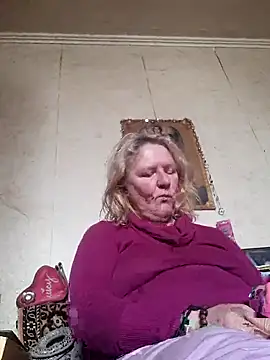 LoveCupid5451 online show from 10/30/25, 08:05