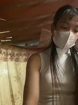 PhanHaa online show from 10/21/25, 03:02