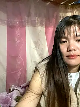 PhanHaa online show from 10/29/25, 01:24