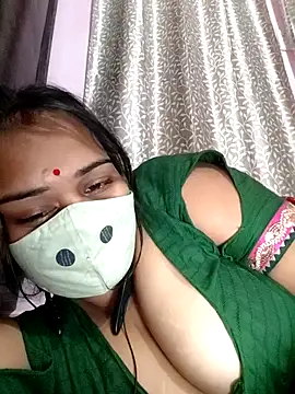 Riya hot12 online show from 11/20/25, 05:01