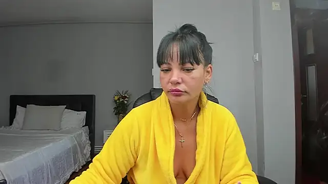 Ella sweety00 online show from 10/05/25, 05:28