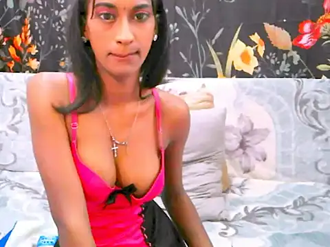 Snapshot of indiansunglaze4u69 chatting on 07/14/26, 02:16 indiansunglaze4u69 online show from 07/14/26, 02:16